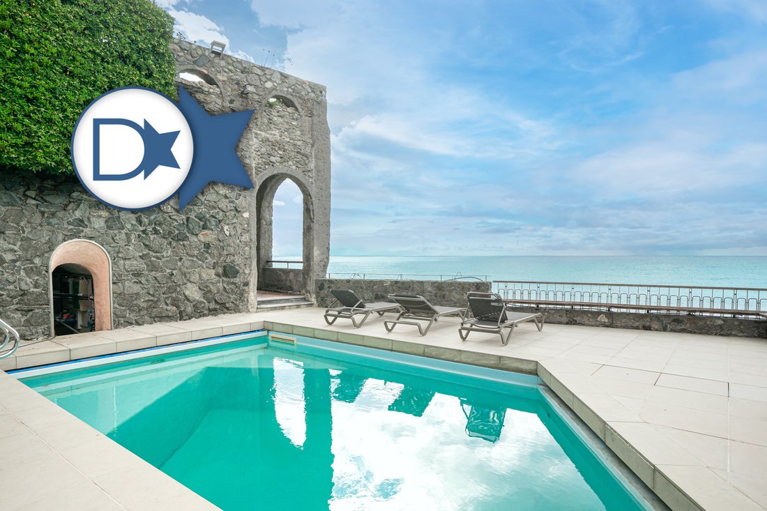 Villa in Albissola Marina, Liguria, Italy 1 - 16823457