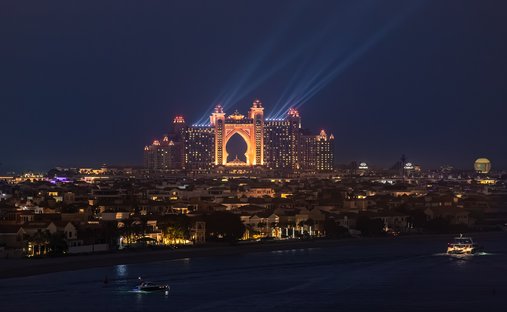 Apartment in Emaar Beachfront, Dubai, United Arab Emirates 1