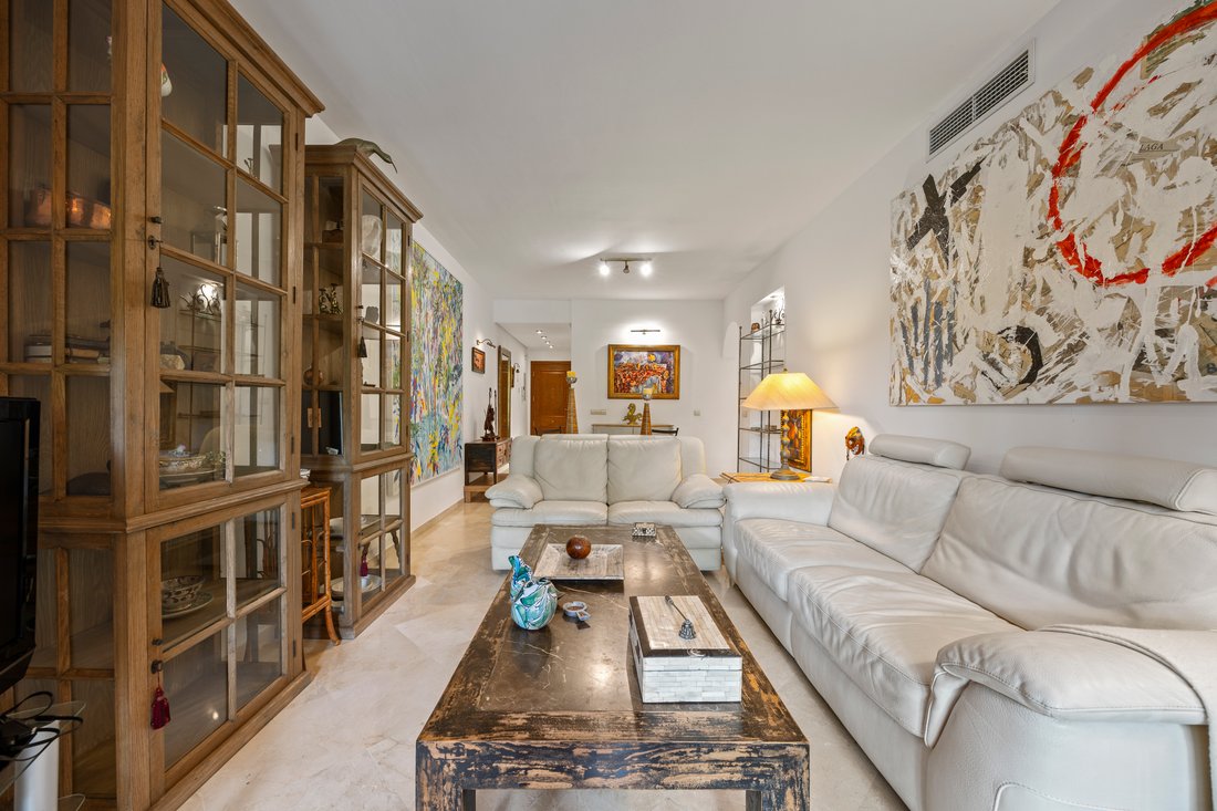 Apartment in Marbella, Andalusia, Spain 4 - 16823763