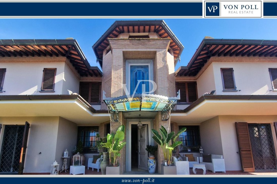 House in Viareggio, Tuscany, Italy 1 - 16823623