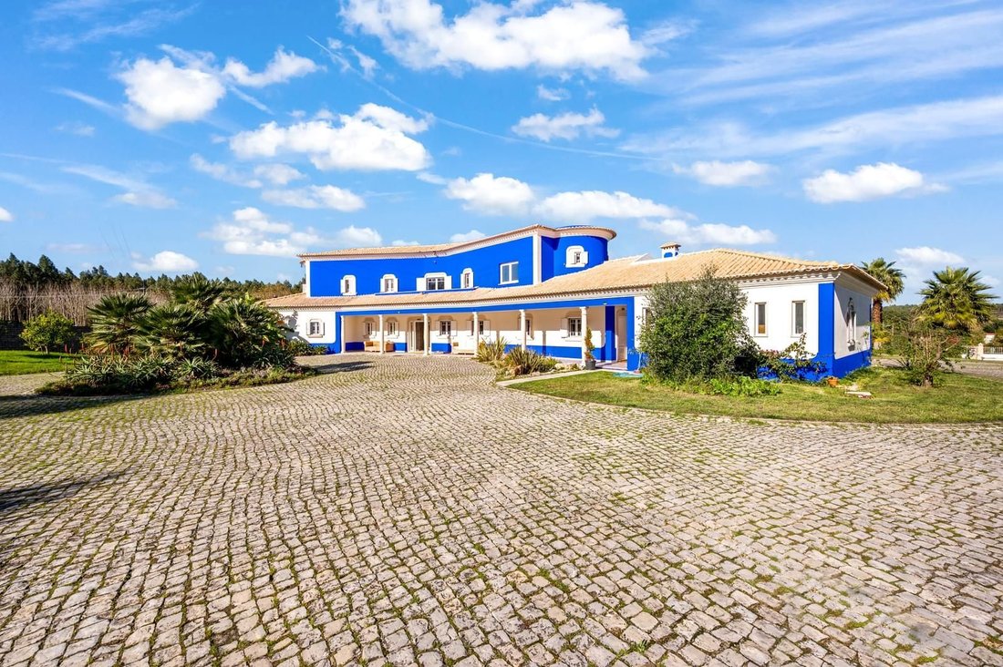 Villa in Rio Maior, Santarem District, Portugal 1 - 16824578