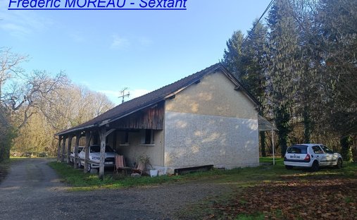 16th C Castle With Outbuildings, Perfectly Renovated