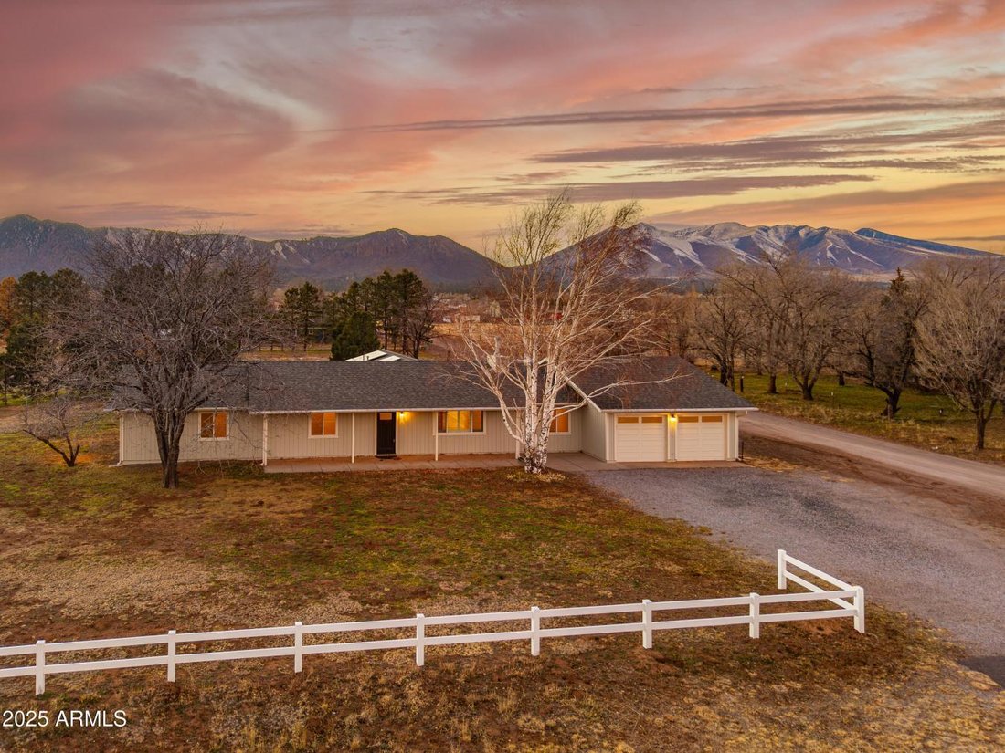 House in Flagstaff, Arizona, United States 1 - 16823614