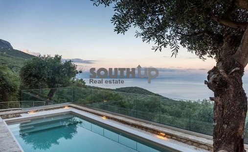 Casa in Corfù, Peloponnese, Western Greece and the Ionian, Grecia 1