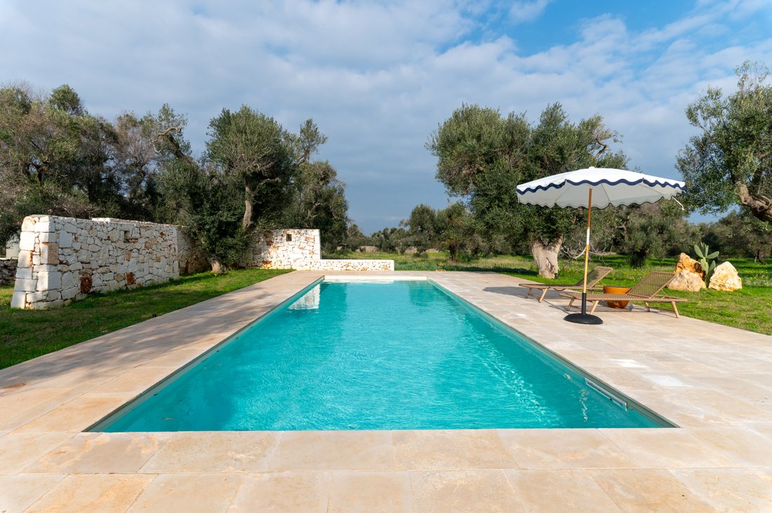 Villa in Carovigno, Apulia, Italy 2 - 16706528