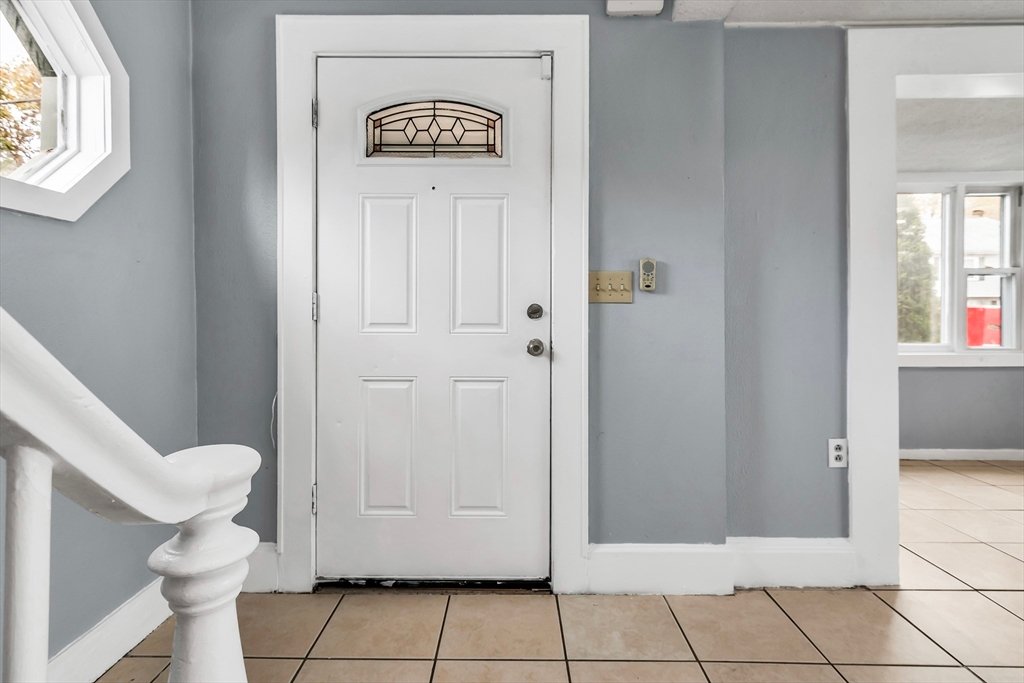 House in Haverhill, Massachusetts, United States 3 - 16825983