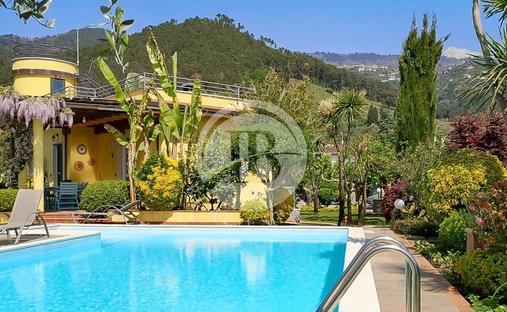 Villa in Capanne-Prato-Cinquale, Montignoso, Tuscany 1