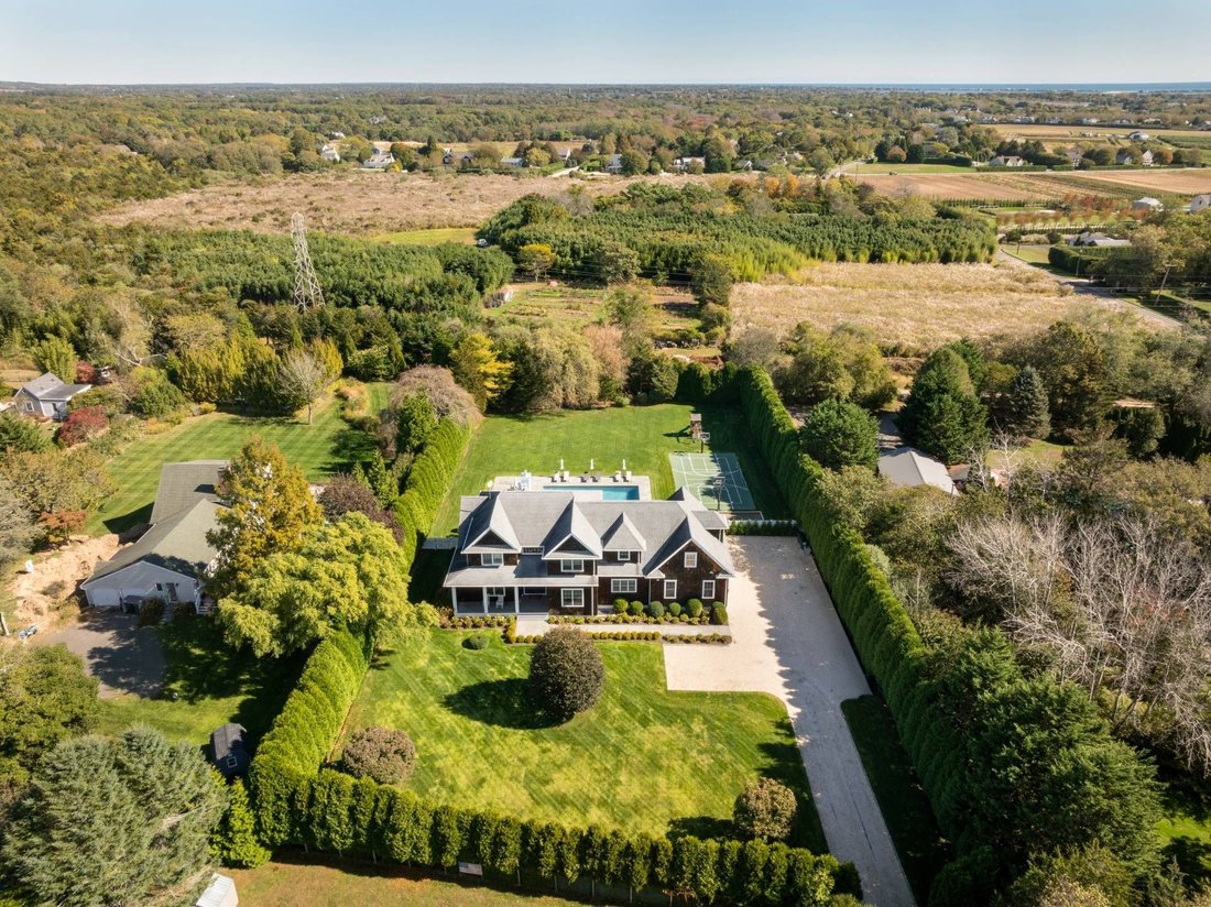 Southampton, New York, United States 1 - 16826858