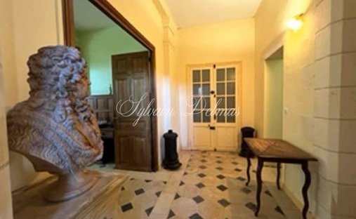 Castle for Sale in Amboise, Centre-Val de Loire, France