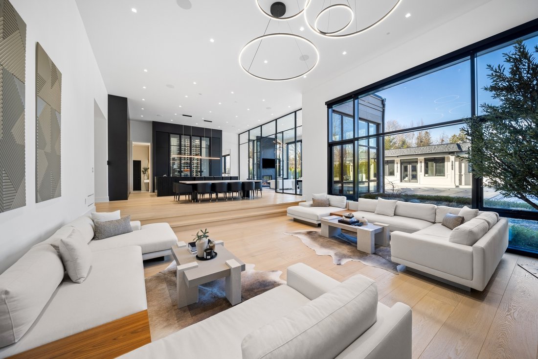 House in Nobleton, Ontario, Canada 4 - 16826069