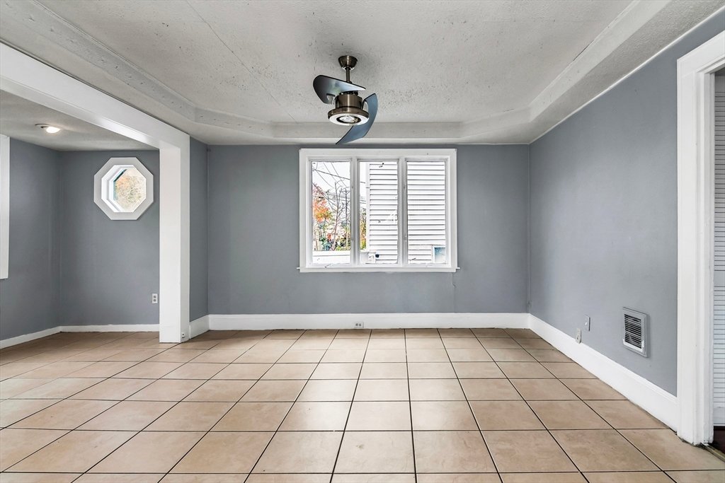 House in Haverhill, Massachusetts, United States 5 - 16825983