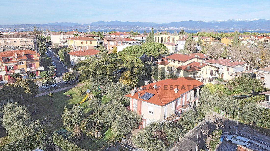 House in Colombare, Sirmione, Lombardy 3 - 16827239
