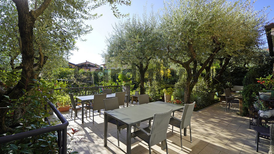 House in Colombare, Sirmione, Lombardy 4 - 16827239