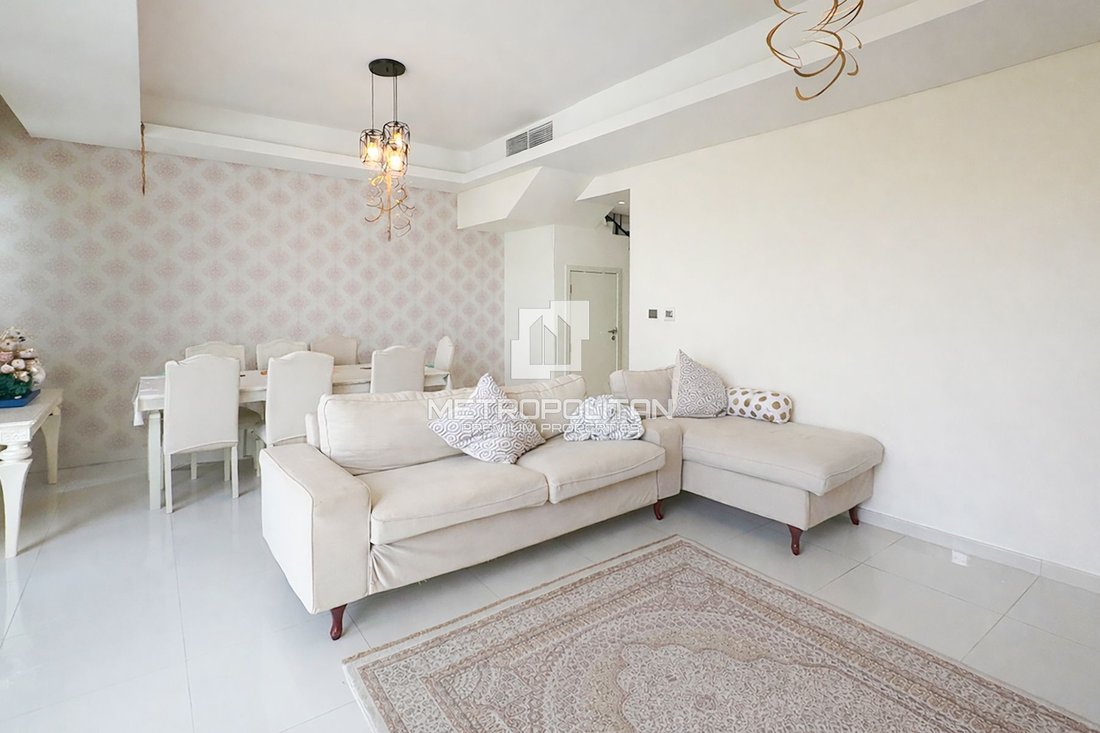Townhouse in Damac Hills 2, Dubai, United Arab Emirates 5 - 16826358