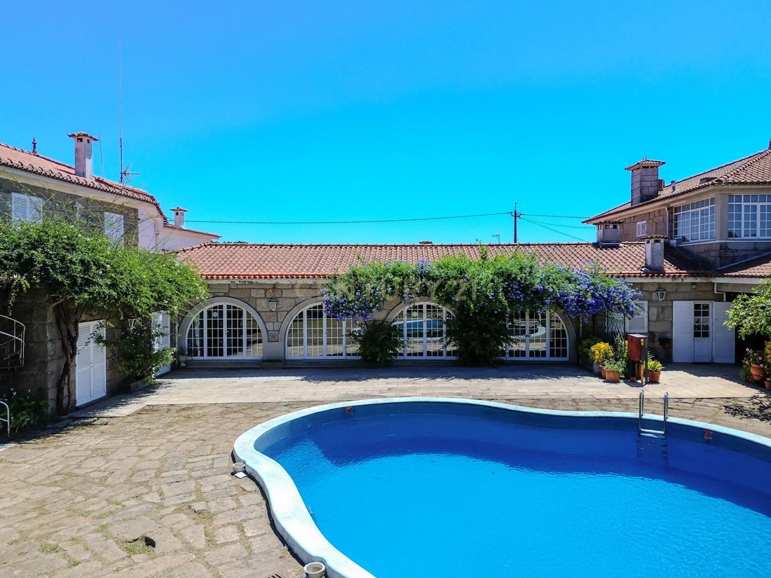 Farm Ranch in Moreira, Porto District, Portugal 1 - 15934895