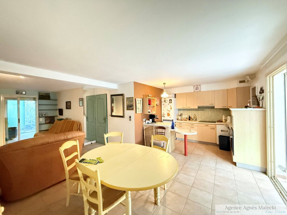 Villa in Nord, Cavalaire-sur-Mer, France 3 - 16064786
