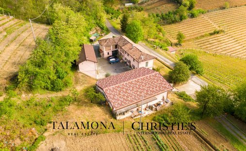 Castle for Sale in Piedmont, Italy