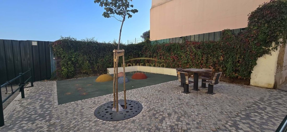 Sao Vicente, Lisbon, Portugal 4 - 16826255