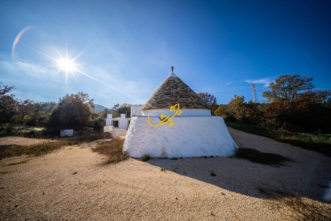 Country House in Alberobello, Apulia, Italy 4 - 16827350
