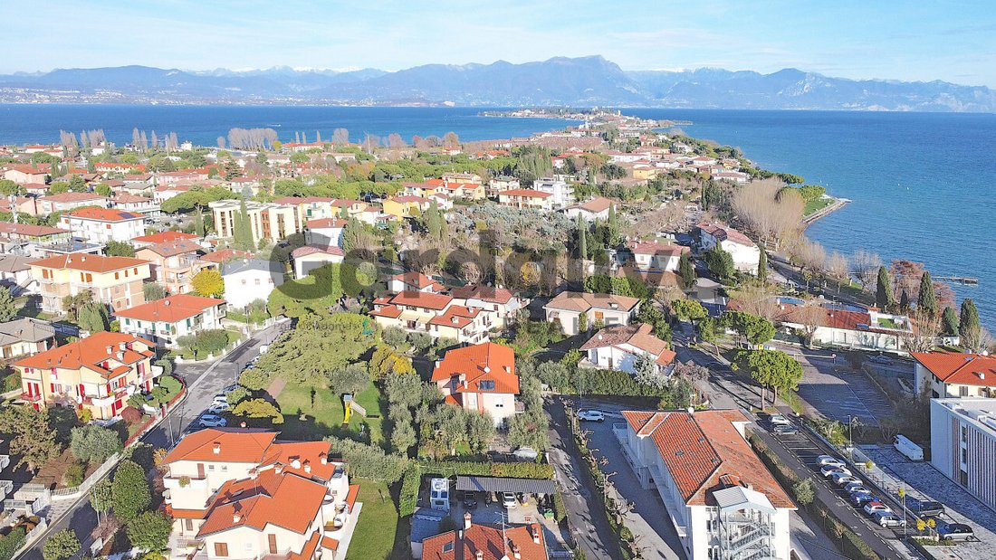 House in Colombare, Sirmione, Lombardy 4 - 16827239