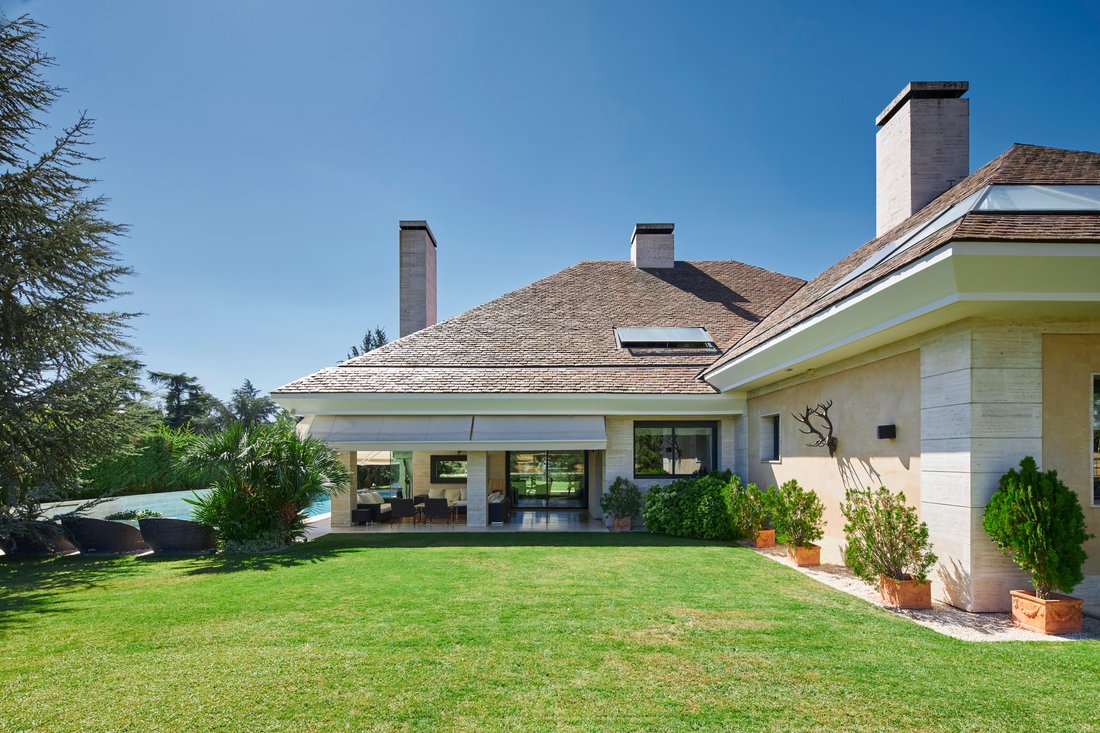 Villa in Moncloa-Aravaca, Madrid, Spain 4 - 16824856