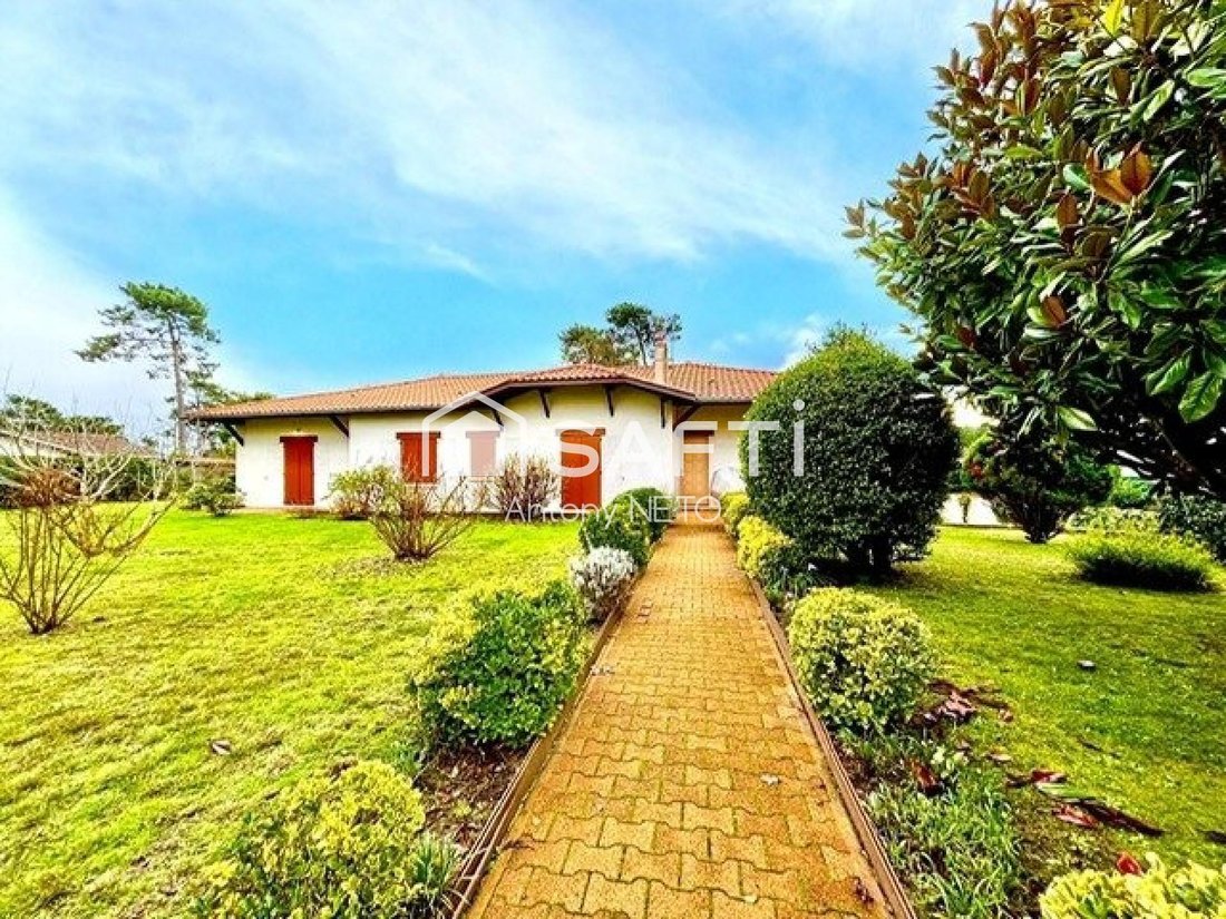 House in Aiguillon, Arcachon, France 4 - 16624677