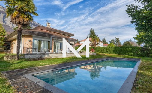 Villa in Bealieres, Meylan, France 1