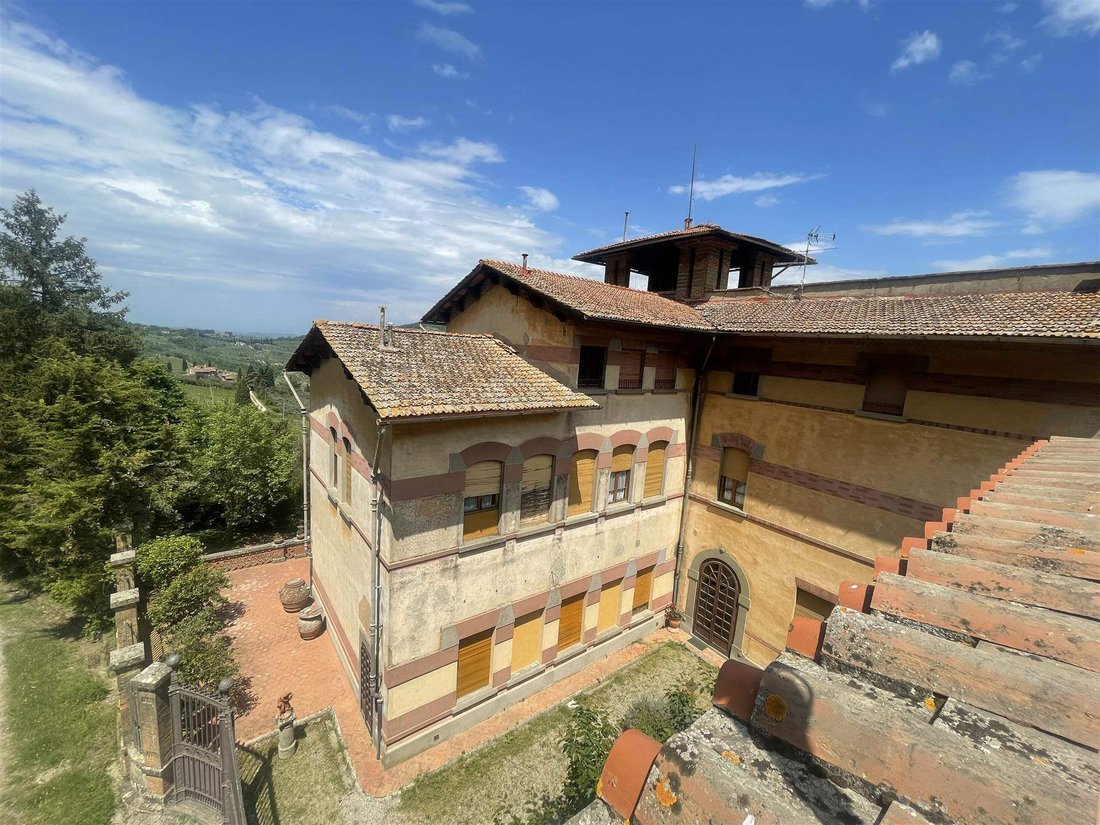 Farm Ranch in Center, Greve in Chianti, Tuscany 5 - 16827040
