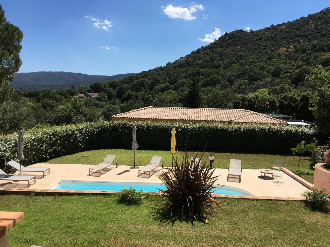 Villa in Le Plan-de-la-Tour, Provence-Alpes-Côte d'Azur, France 2 - 16826162