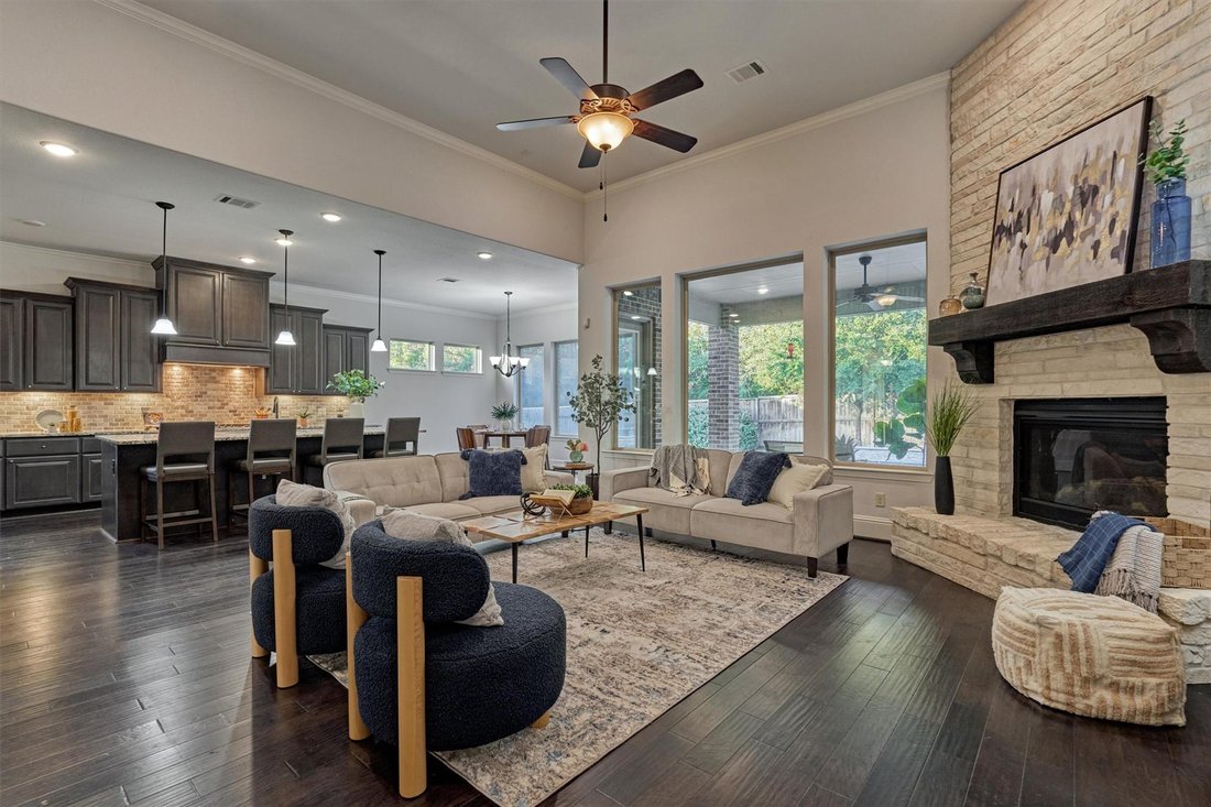 House in Pinehurst, Texas, United States 3 - 16826974