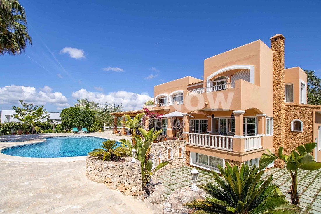 Villa in Santa Eularia des Riu, Balearic Islands, Spain 2 - 15474219