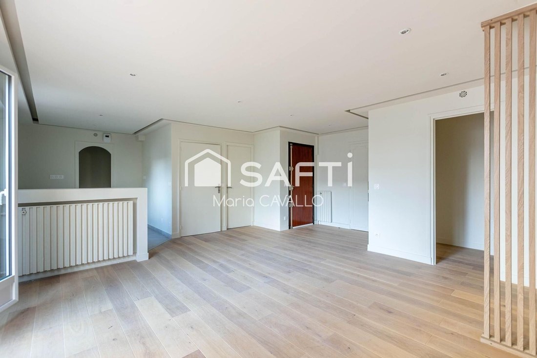 Apartment in Nationale-Deux Moulins, Paris 13e Arrondissement, Paris 2 - 16159917