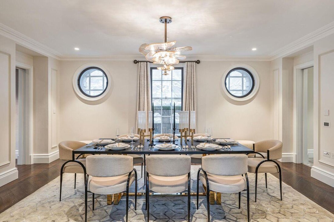 Apartment in Belgravia, Westminster, England 2 - 16827853