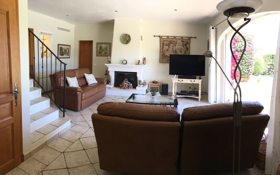 Villa in Le Plan-de-la-Tour, Provence-Alpes-Côte d'Azur, France 4 - 16826210