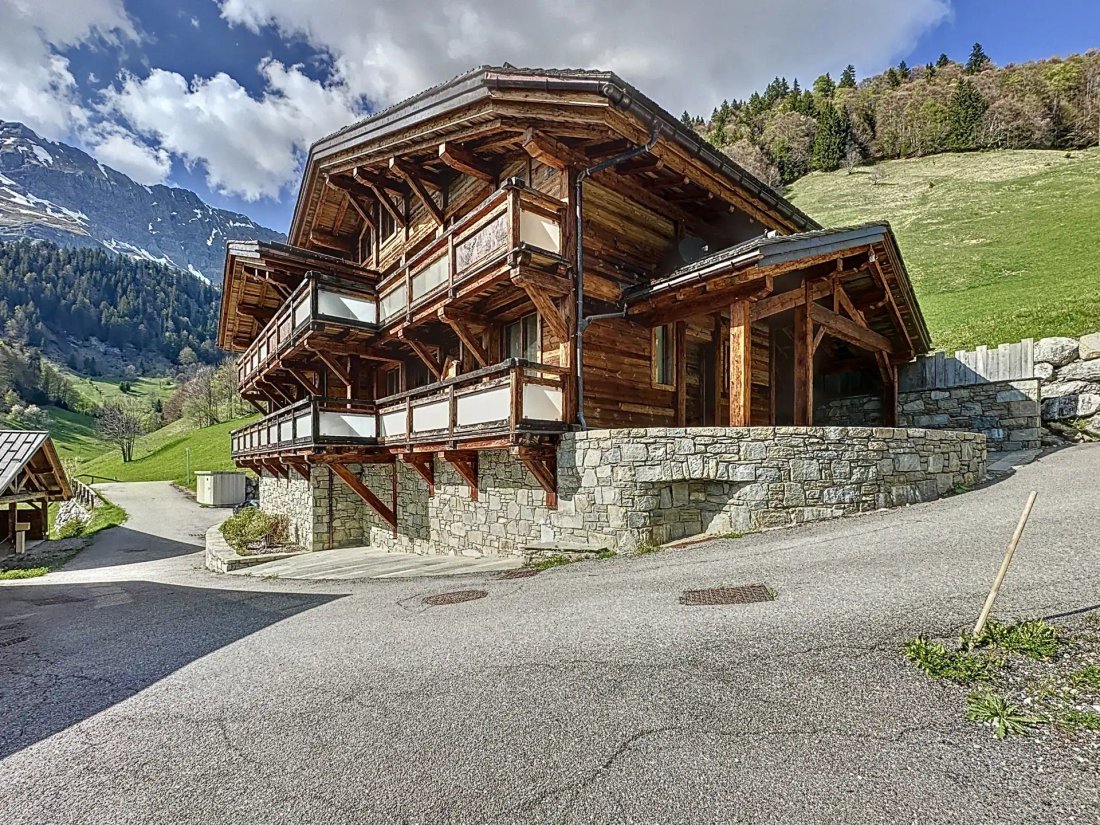 Chalet in La Giettaz, Auvergne-Rhône-Alpes, France 1 - 16826165