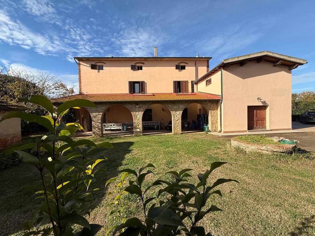 Riparbella, Tuscany, Italy 1 - 16827035