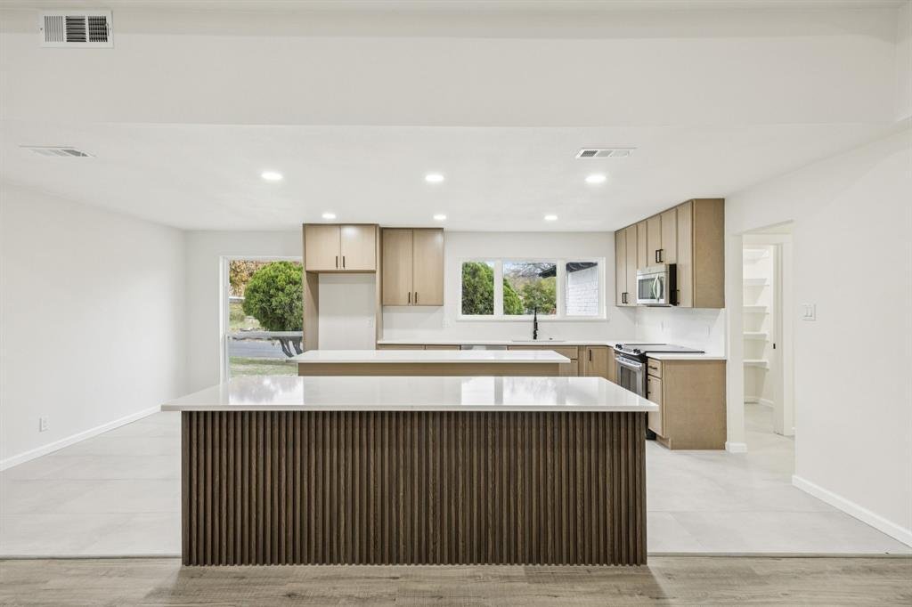 House in Fort Worth, Texas, United States 5 - 16826030