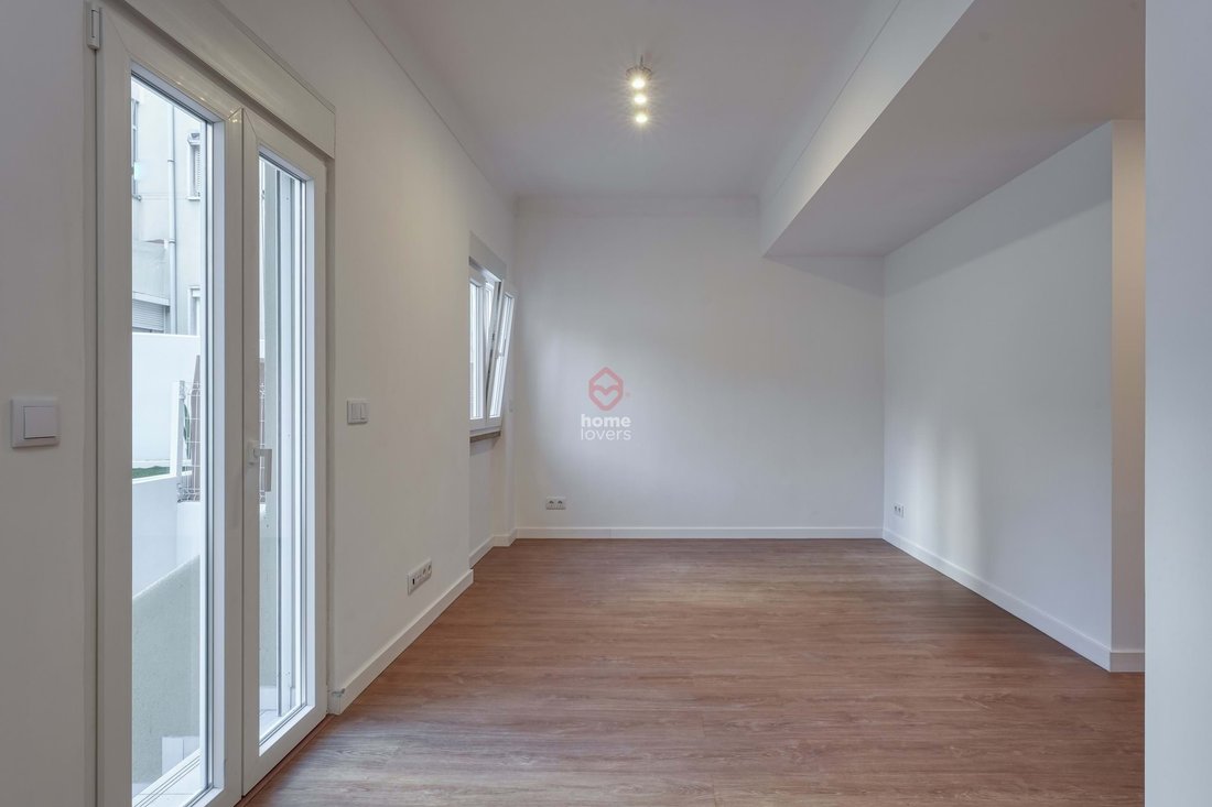 Apartment in Campo de Ourique, Lisbon, Portugal 3 - 16826242