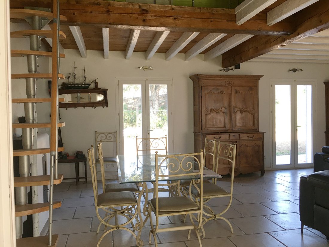 Villa in Le Plan-de-la-Tour, Provence-Alpes-Côte d'Azur, France 1 - 16826200