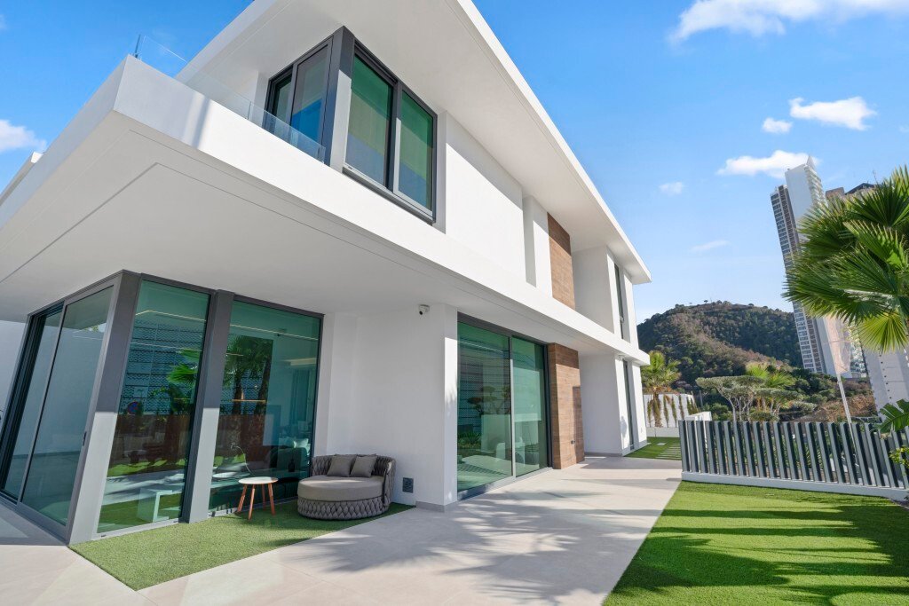 Villa in Benidorm, Valencian Community, Spain 4 - 16826456