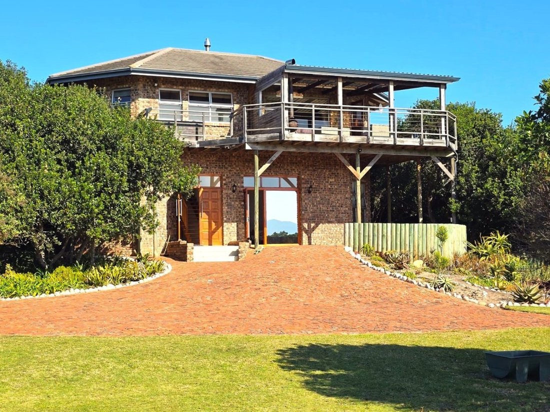 Farm Ranch in Wilderness, Western Cape, South Africa 4 - 16825425
