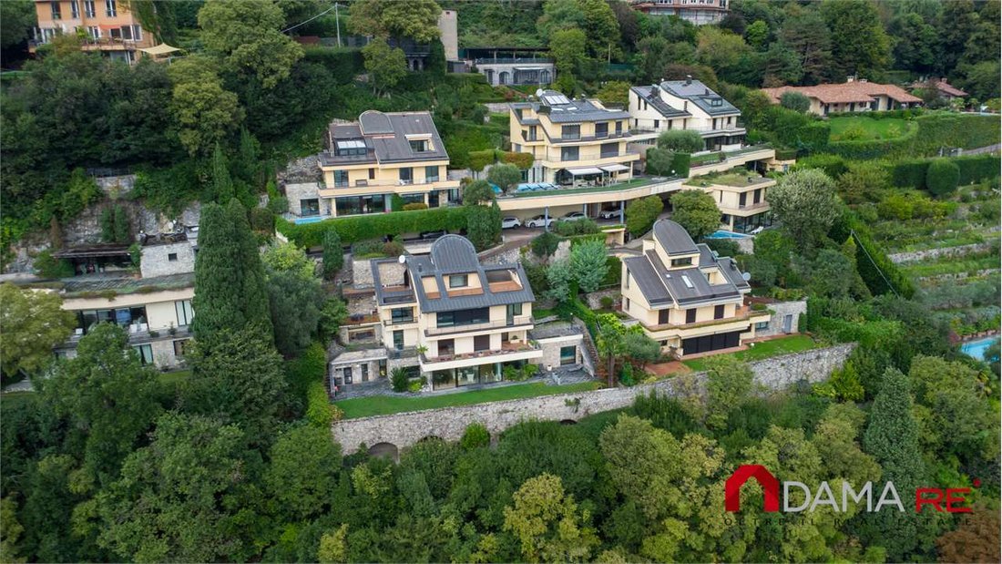 Villa in Western Lake Center, Como, Lombardy 2 - 16826561