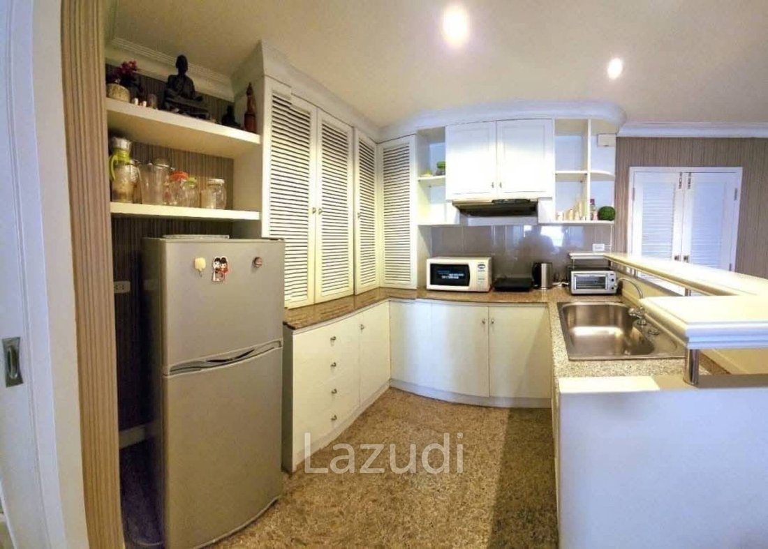 Apartment in Pattaya City, Chon Buri, Thailand 4 - 16825591