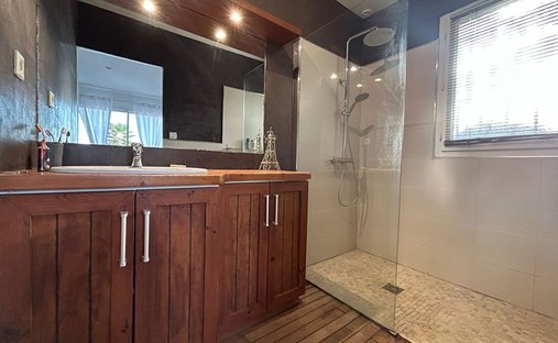 Castle for Sale in Pau, Nouvelle-Aquitaine, France