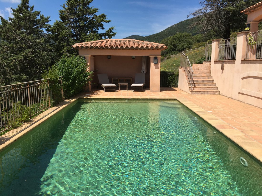 Villa in Le Plan-de-la-Tour, Provence-Alpes-Côte d'Azur, France 2 - 16826223