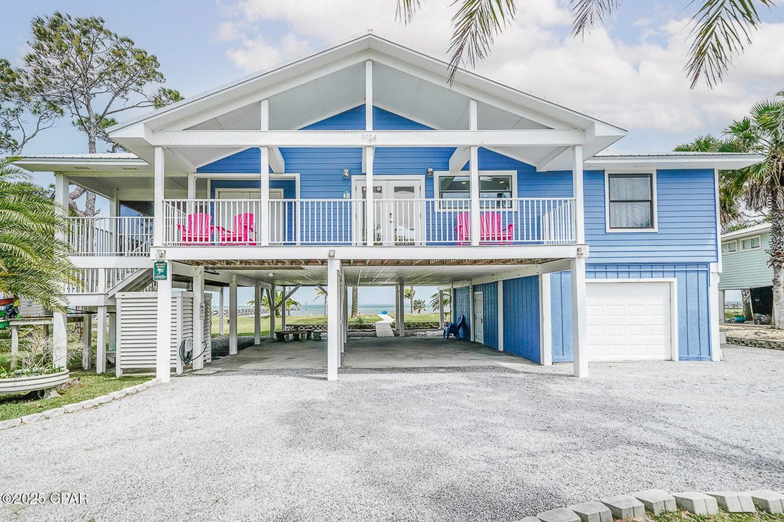 House in Port St. Joe, Florida, United States 1 - 16825766