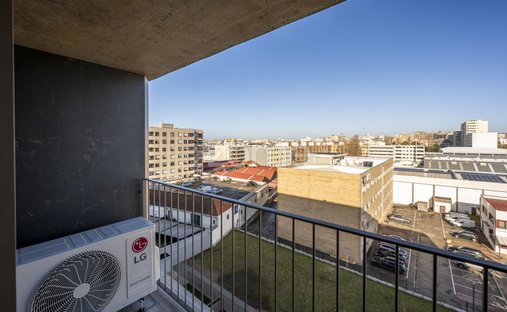 Wohnung in Matosinhos und Leca da Palmeira, Distrikt Porto, Portugal 1