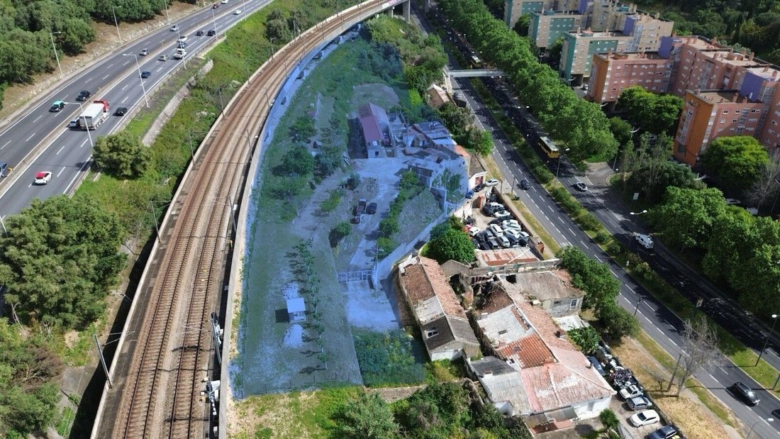 Land in Alcantara, Lisbon, Portugal 5 - 16825695