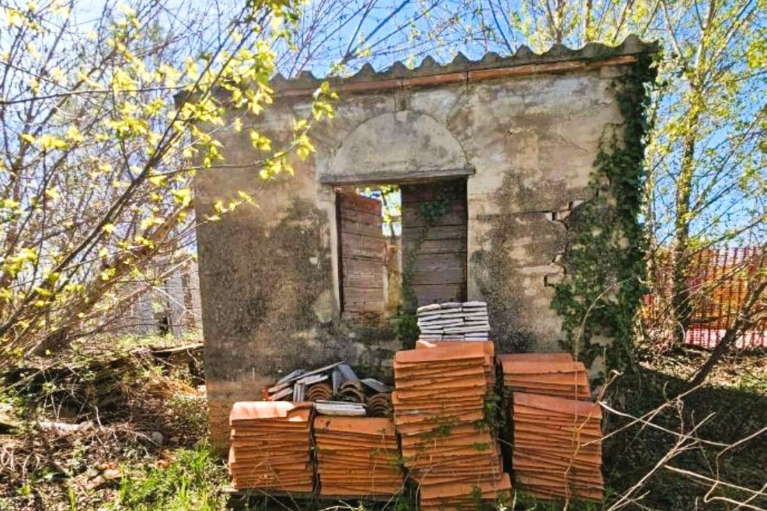 Land in Monte Roberto, Marche, Italy 5 - 16827244