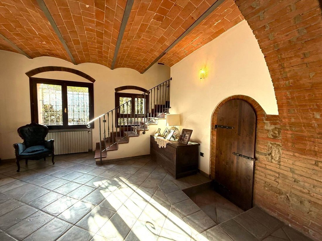 Riparbella, Tuscany, Italy 5 - 16827035